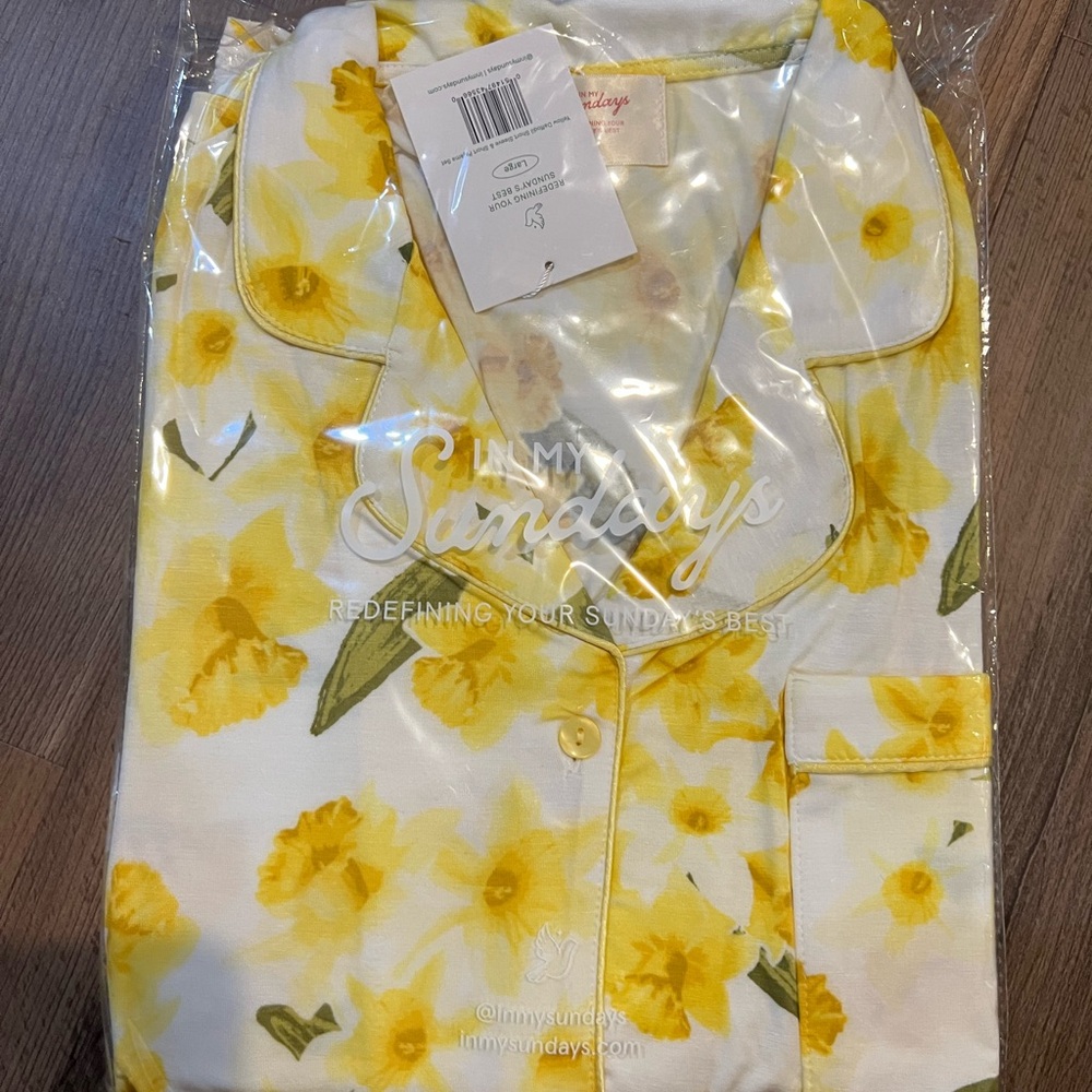 In my Sundays Daffodil Pajama Set